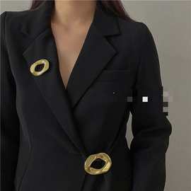 简约设计镂空椭圆金属小众个性欧美ins风时尚胸针配饰防走光别针