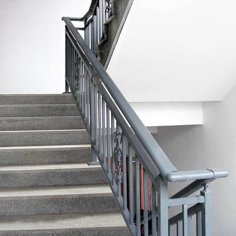 厂家批发小区楼梯扶手工程建筑楼梯防护栏杆楼梯仿木扶手家装建材
