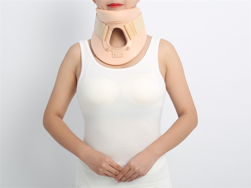 费城颈托高分子护颈急救颈托颈椎牵引器颈部固定支具分体泡沫颈托