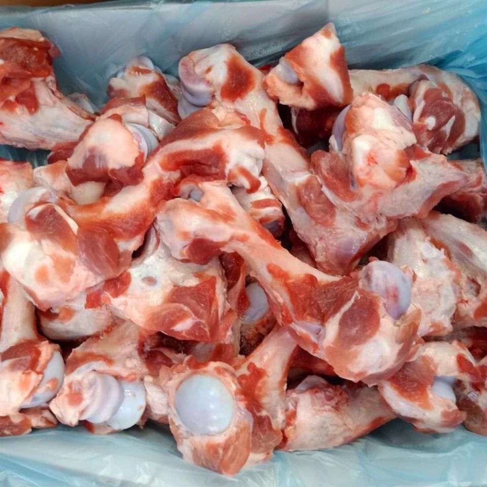 沂蒙山黑猪肉土猪肉五花肉前腿肉后腿肉肋排脊骨腿骨厂家批发冻猪骨头