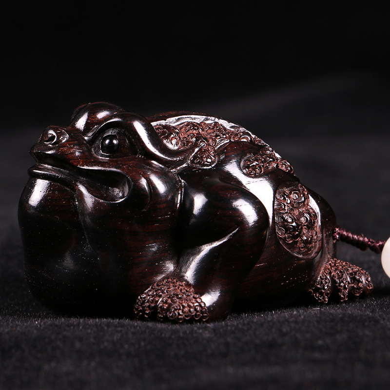金蟾手把件小叶紫檀实木黑檀木雕金蟾小摆件茶宠三足金蟾手把件