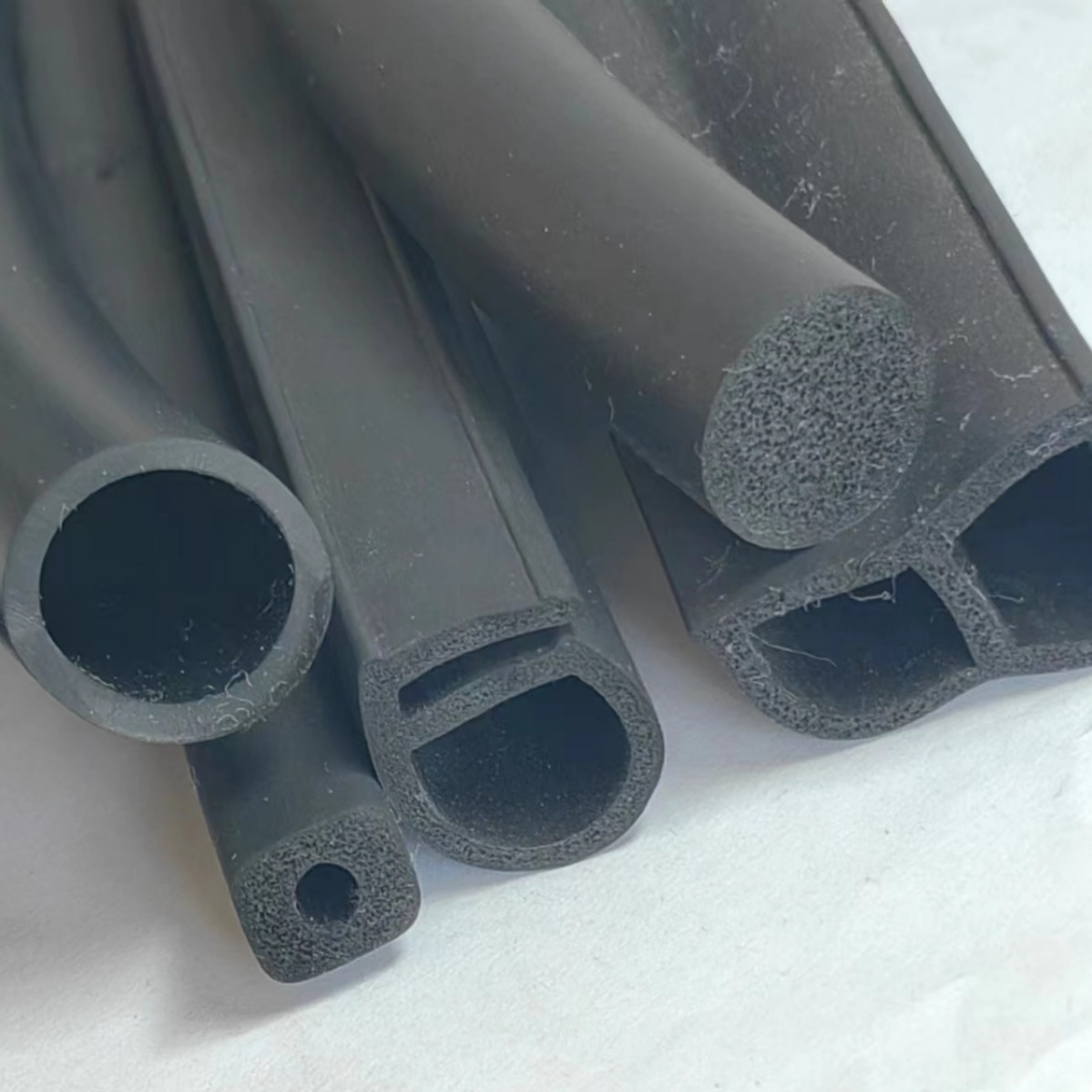 三元乙丙门窗幕墙密封条系统门窗断桥铝门窗胶条二复合海绵密封条