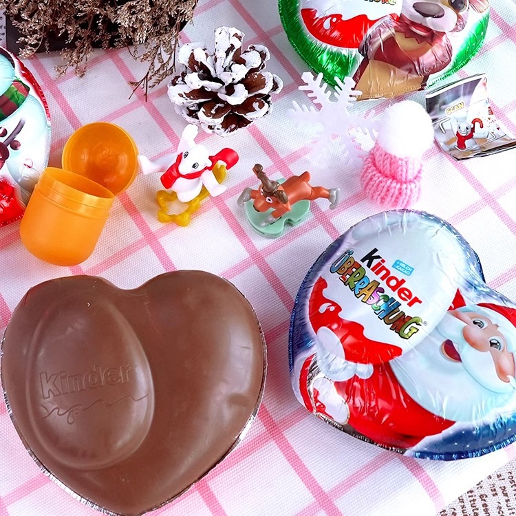 进口健达Kiner圣诞节爱心奇趣蛋牛奶巧克力玩具礼物小鹿儿童零食