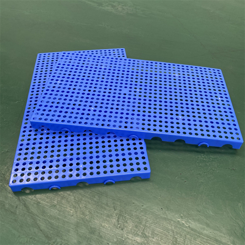 现货加厚防潮垫货板 冷库库房铺地台板 塑料脚踏板 垫货地板