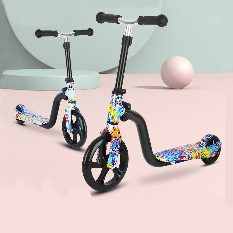 scooter儿童滑板车男孩女孩大轮涂鸦脚踏车小孩滑行代步踏板车