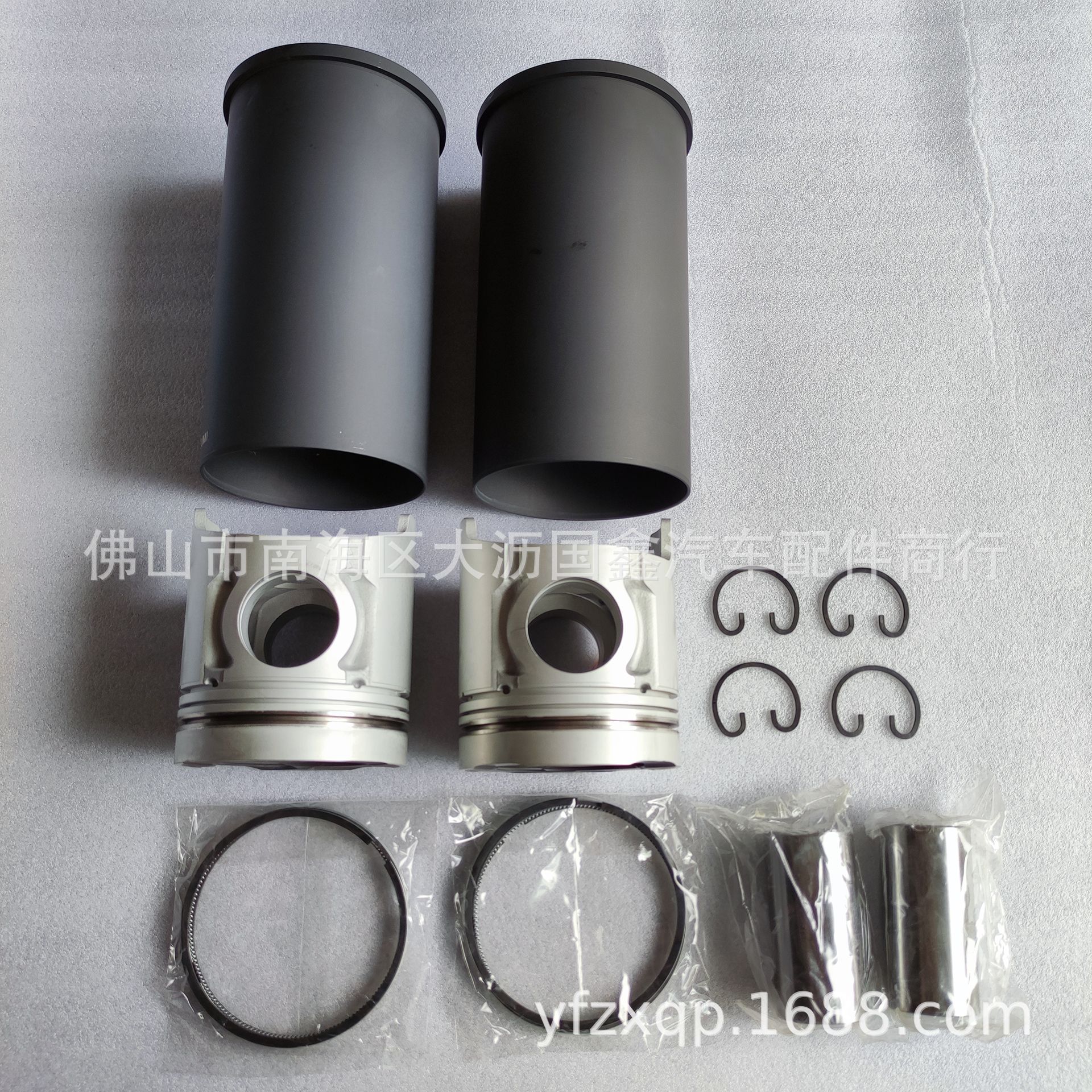 适用尼桑rf8发动机四配套 活塞74mm 环销 缸套组件 ud nissan配件