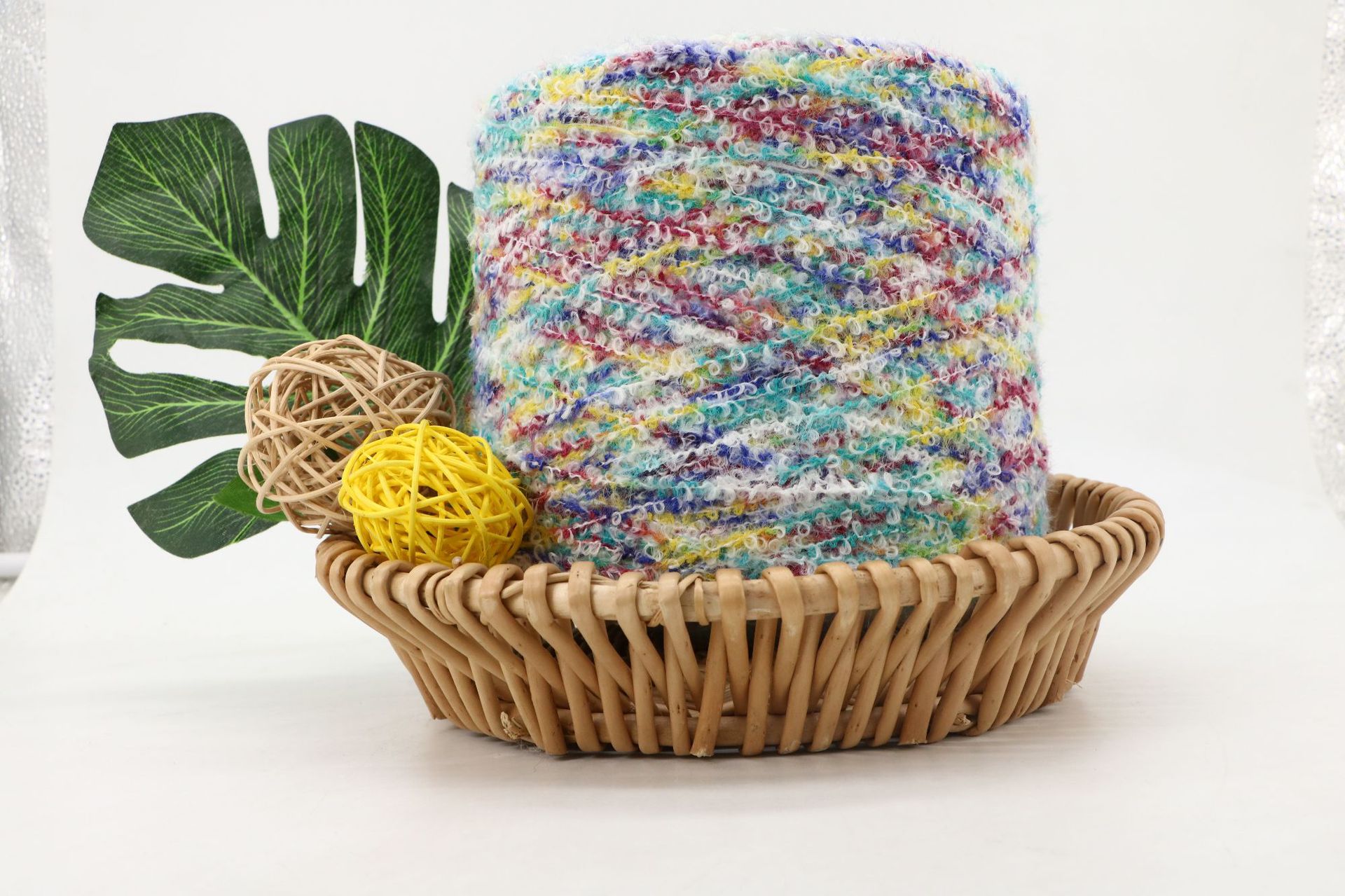 5nm段染羽毛圈圈纱粗针花式纱色彩丰富裙子优选现货供应