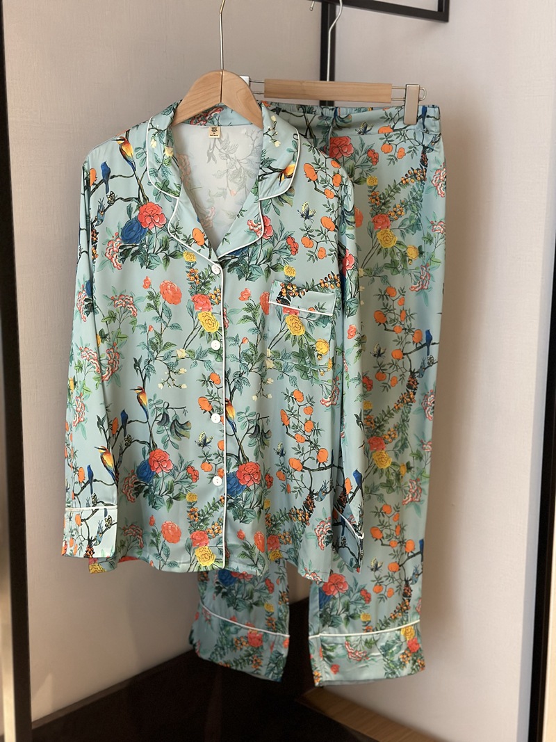 Light Luxury National Style Silk Pajamas Suit Women's National Style Bird and Flower Painting Printing 100D Iceland Silk Spring Summer Loungewear