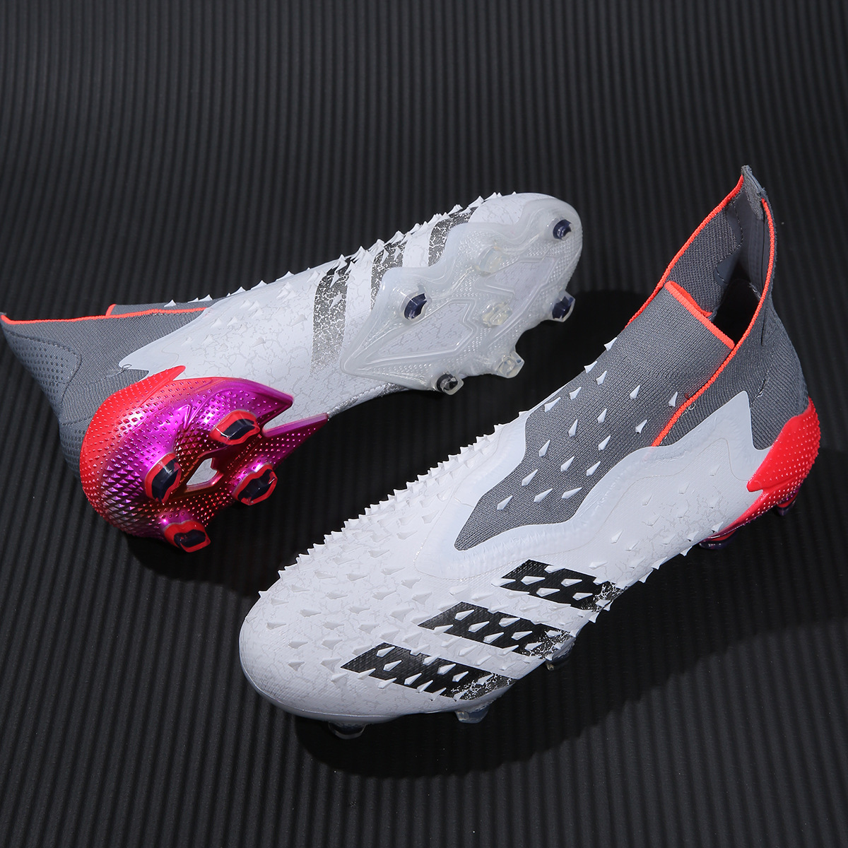 现货足球鞋男女长钉碎钉批发成人运动鞋大码tf人造草地训练鞋
