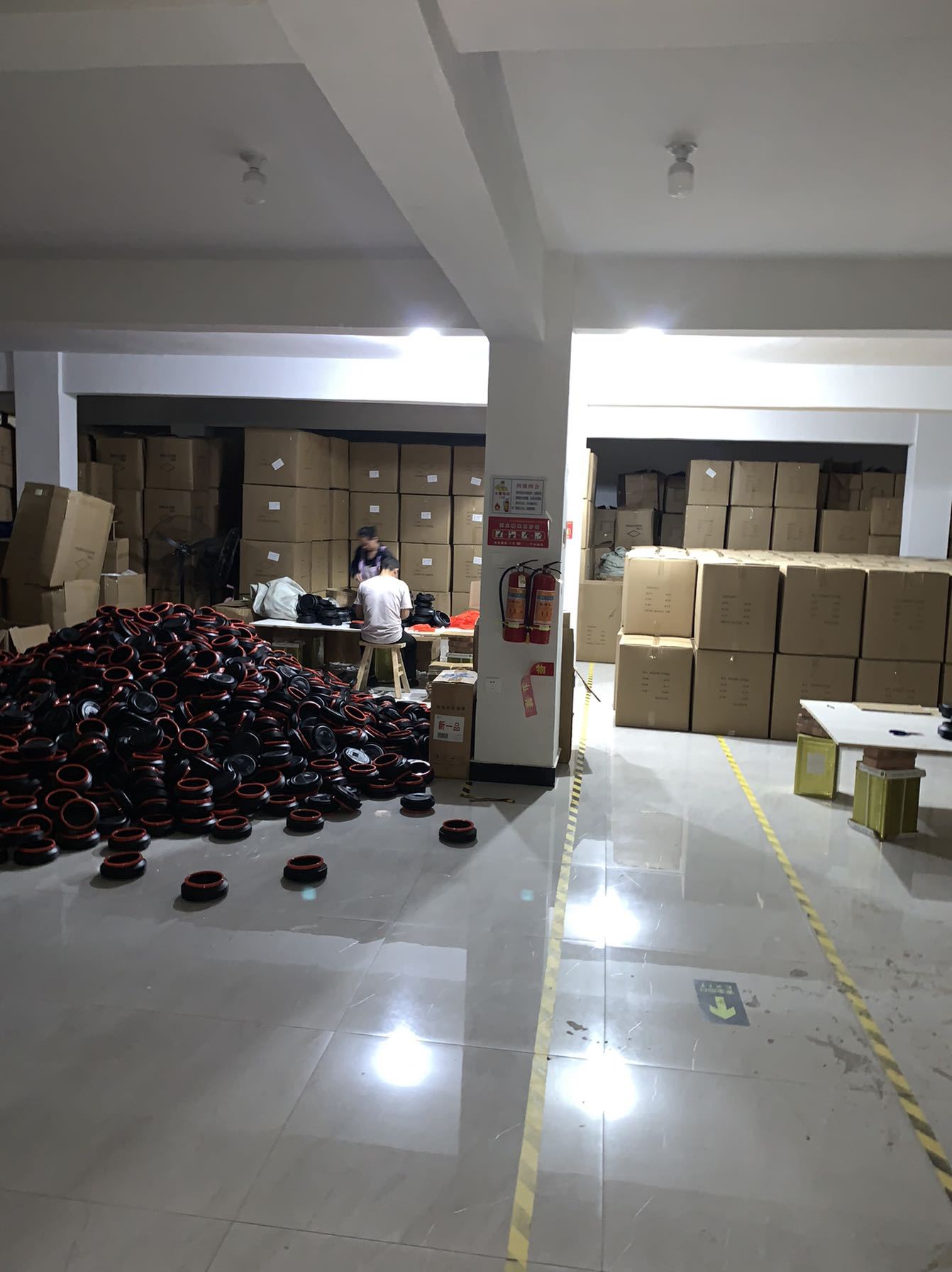 义乌市众鹏日用品厂_阿里巴巴旺铺