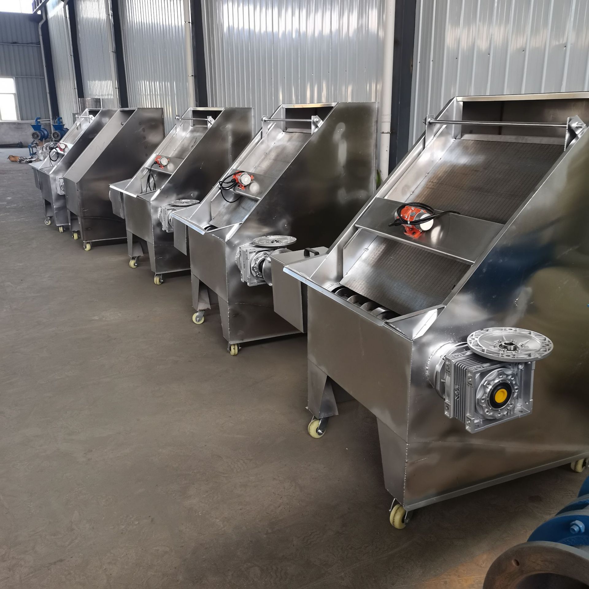 畜禽粪便脱水机 残渣垃圾脱水机 纸浆药渣螺旋挤压脱水机