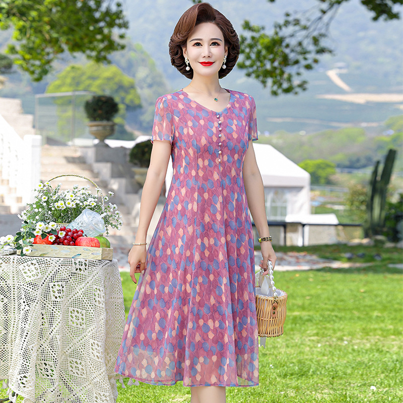 中年妈妈短袖连衣裙减龄洋气女装宽松大码夏新款中老年雪纺长裙子