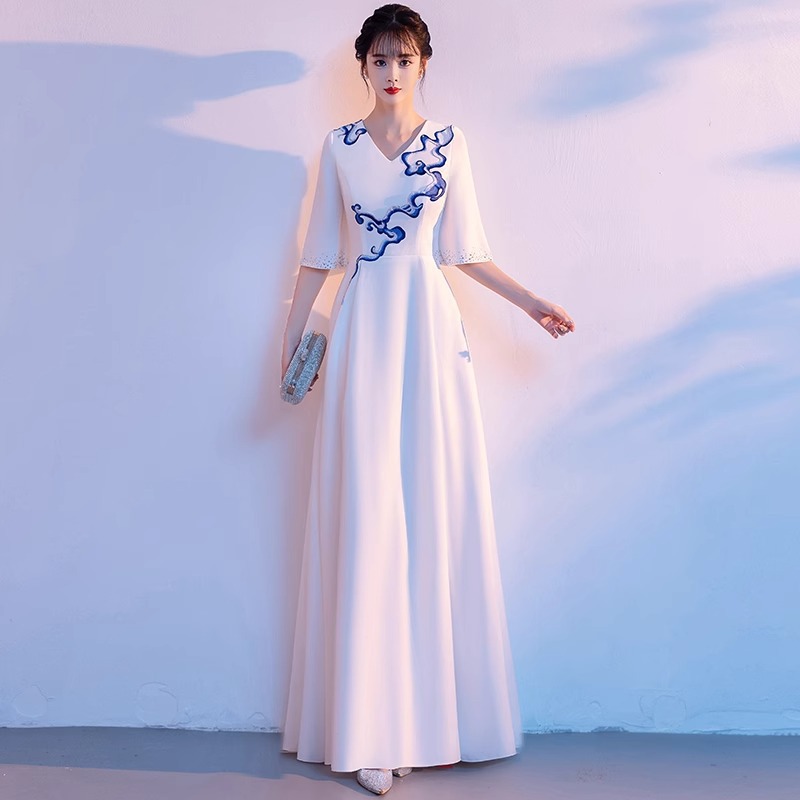 大合唱团演出服女长裙气质主持指挥晚礼服中国风显瘦红歌比赛服装