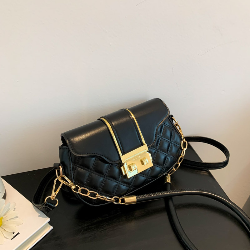 Diamond Embroidery Thread 2023 Western Style Lock Personal Leisure New Popular Chain Crossbody Shoulder Underarm Small Square Bag