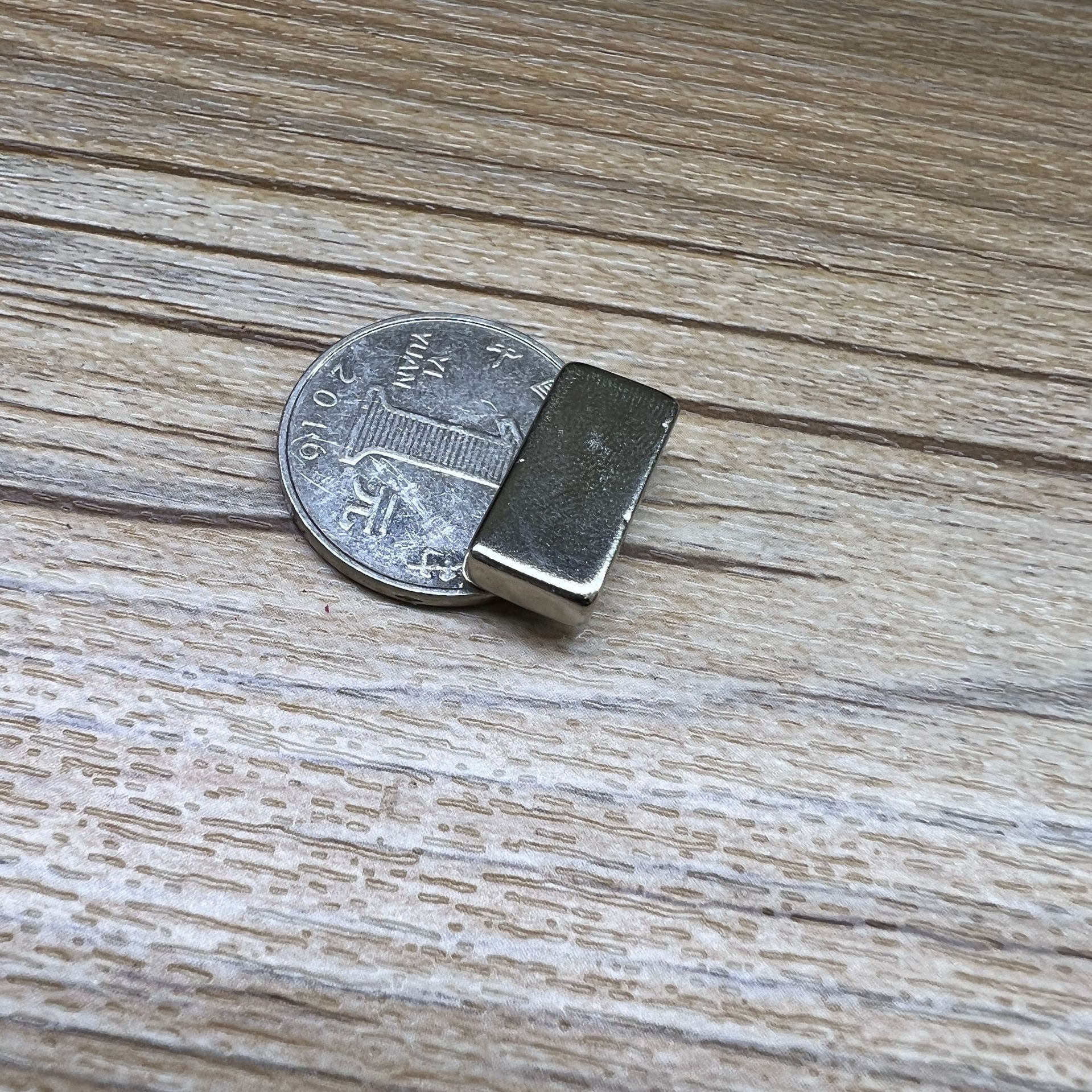 6毫米强磁磁铁 办公室教学用强力磁铁 磁钢吸铁石-阿里巴巴