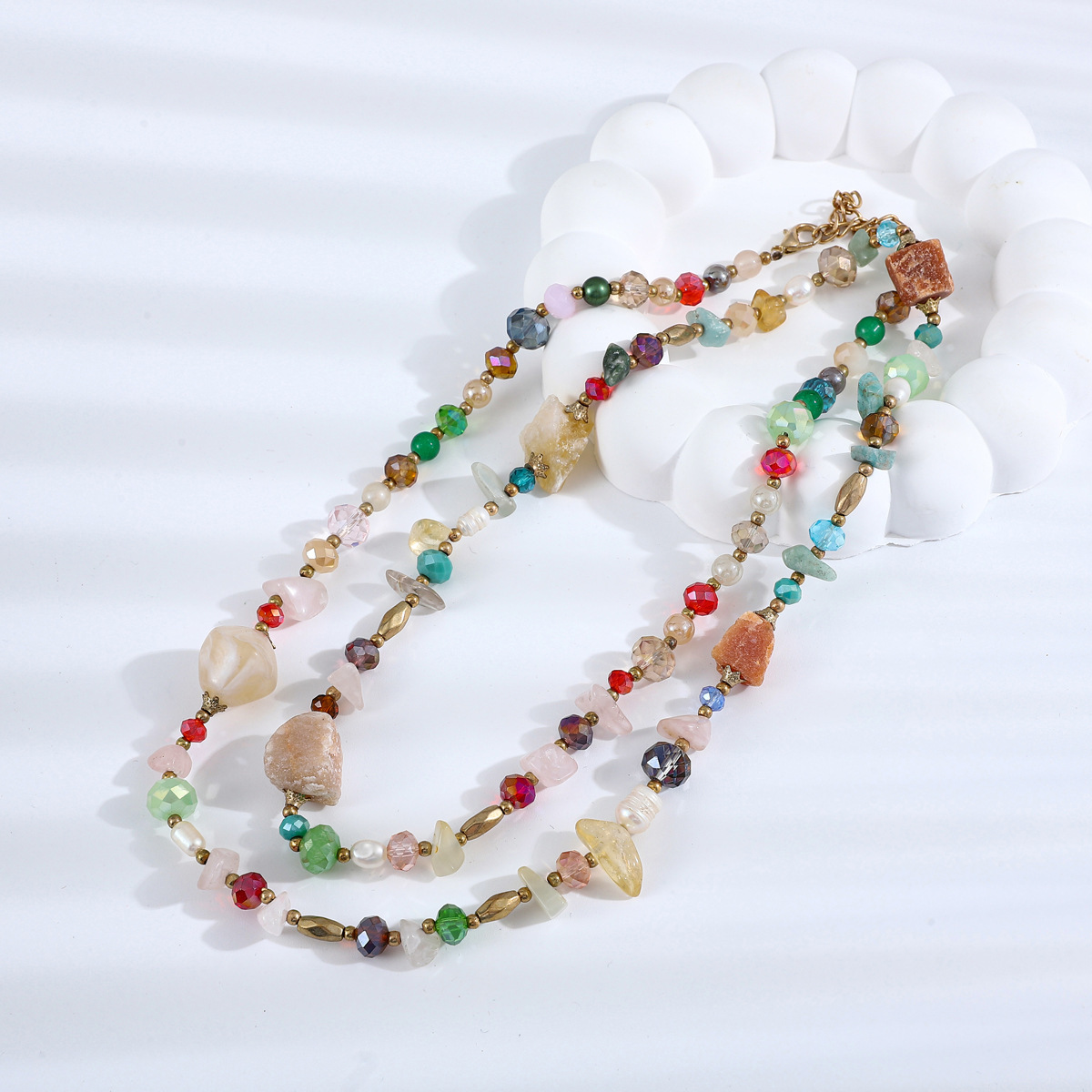 欧美夸张轻奢高级感彩色天然石水晶串珠毛衣链女士长项链跨境饰品