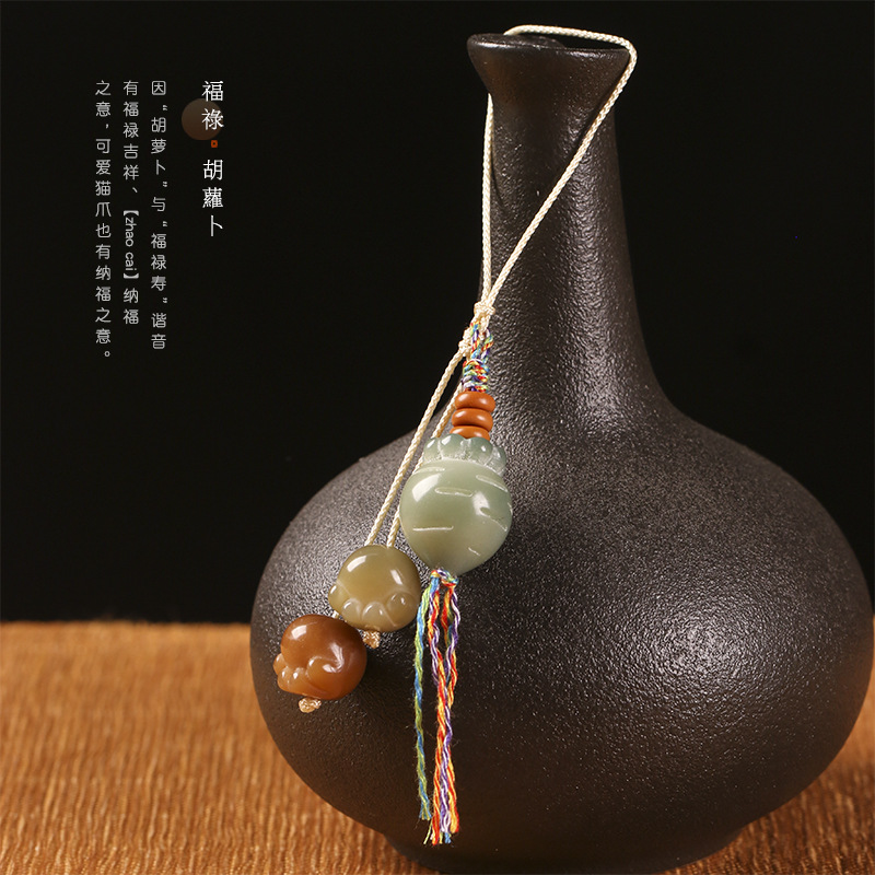 Original Ecology Weathered Bodhi Diy Carved Cute Small Meat Ball Cute Claw Carrot Creative Mobile Phone Charm/Bag Ornaments