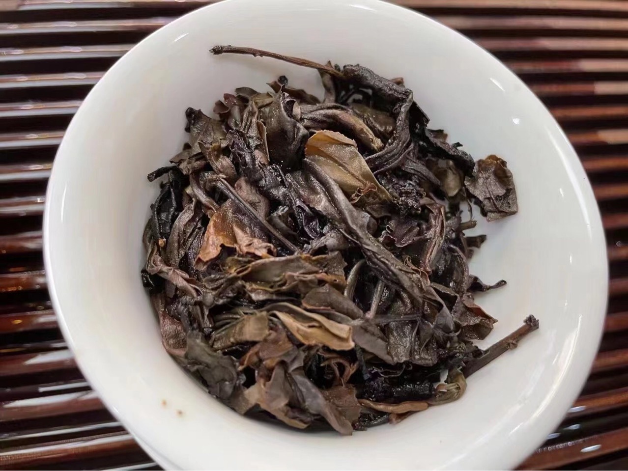 九十年代云南正山大叶老生茶 一筐5公斤 老味重 回甘甘甜