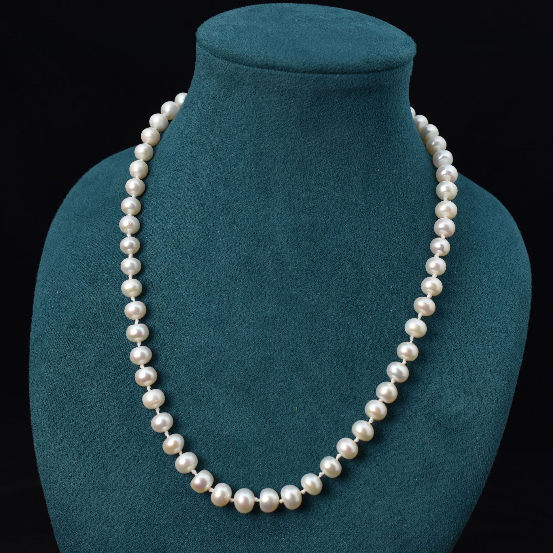 天然淡水珍珠8-9mm白粉紫近圆项链 送妈妈婆婆礼盒装圆珠链批发