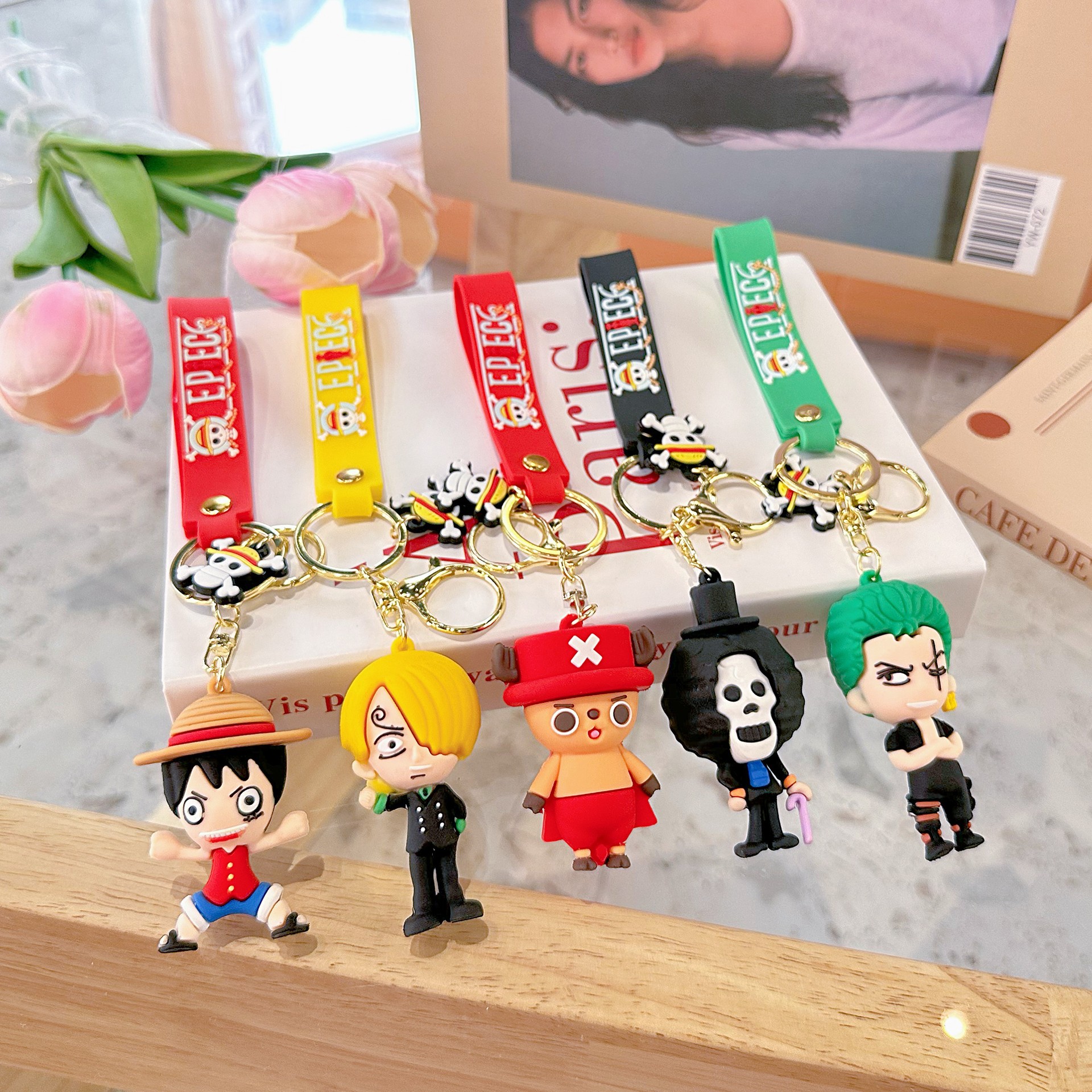 动漫海贼王钥匙扣 路飞娜美山治索隆钥匙链龙珠公仔男女挂件挂饰