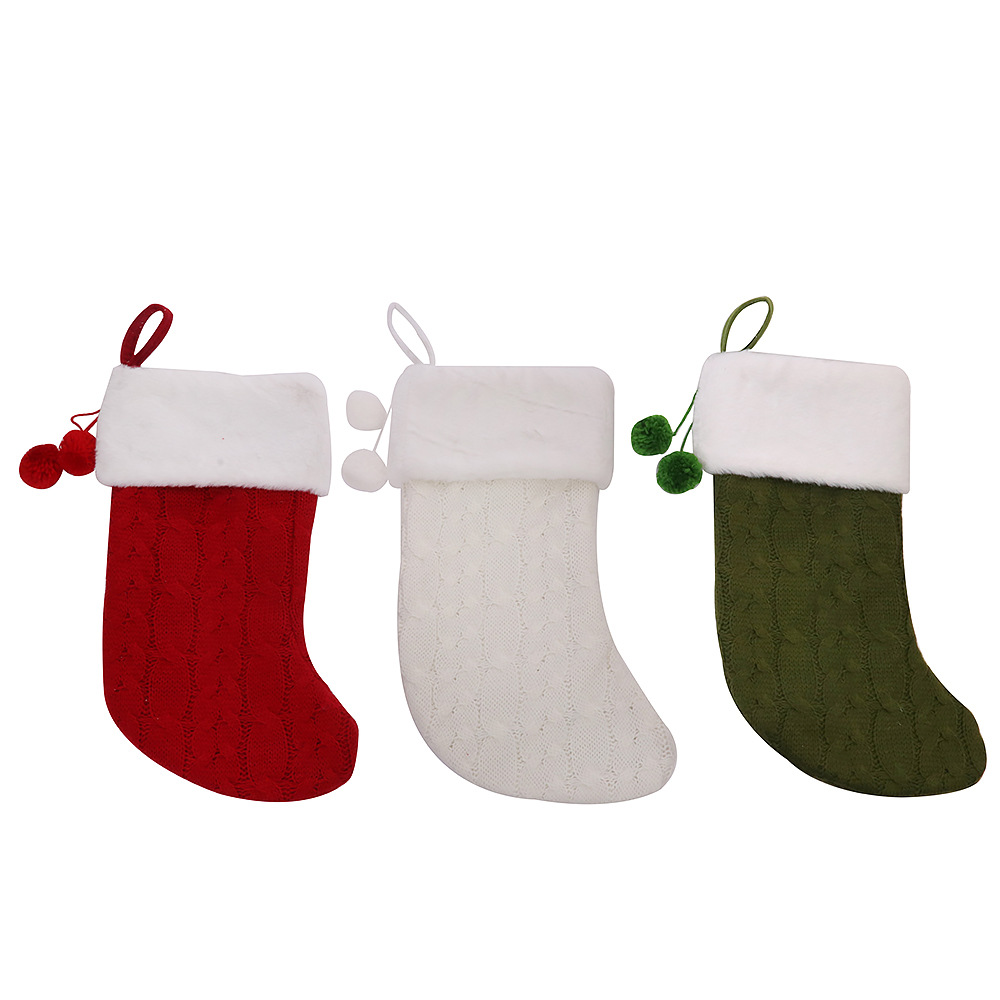 Cross-Border New Christmas Decorations Knitted Striped Wool Thick White Woolen Socks Cartoon Christmas Stockings Wholesale