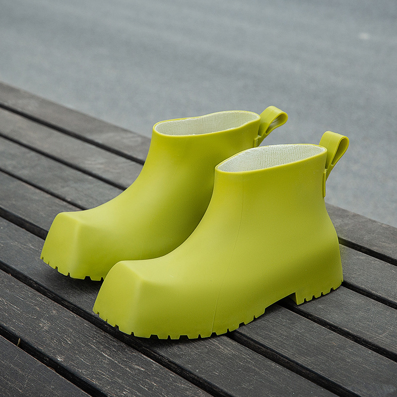 2023 New Korean Style Square Toe Fashion Casual Women's Short Tube Rain Boots Fleece-Lined Warm Slugged Bottom Wear-Resistant Comfortable Rain Boots