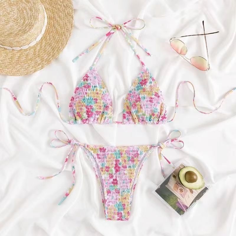 2024 new factory triangle bag swimsuit women‘s spot smocking sexy three-point banded bikini cross-border suit