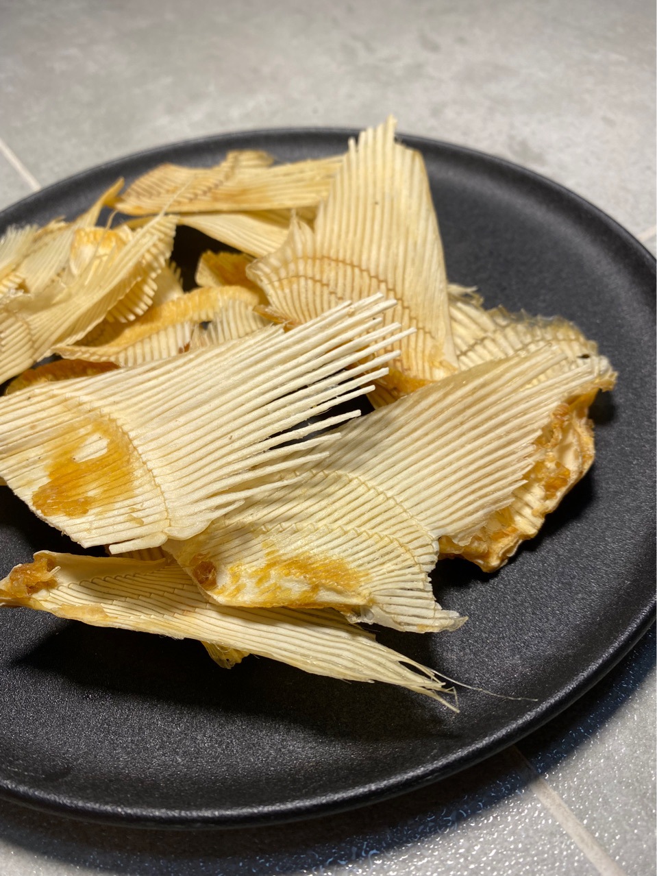 批发大量现货鲨鱼骨无漂白小翅骨鲨鱼软骨干货海鲜海味海产品500g