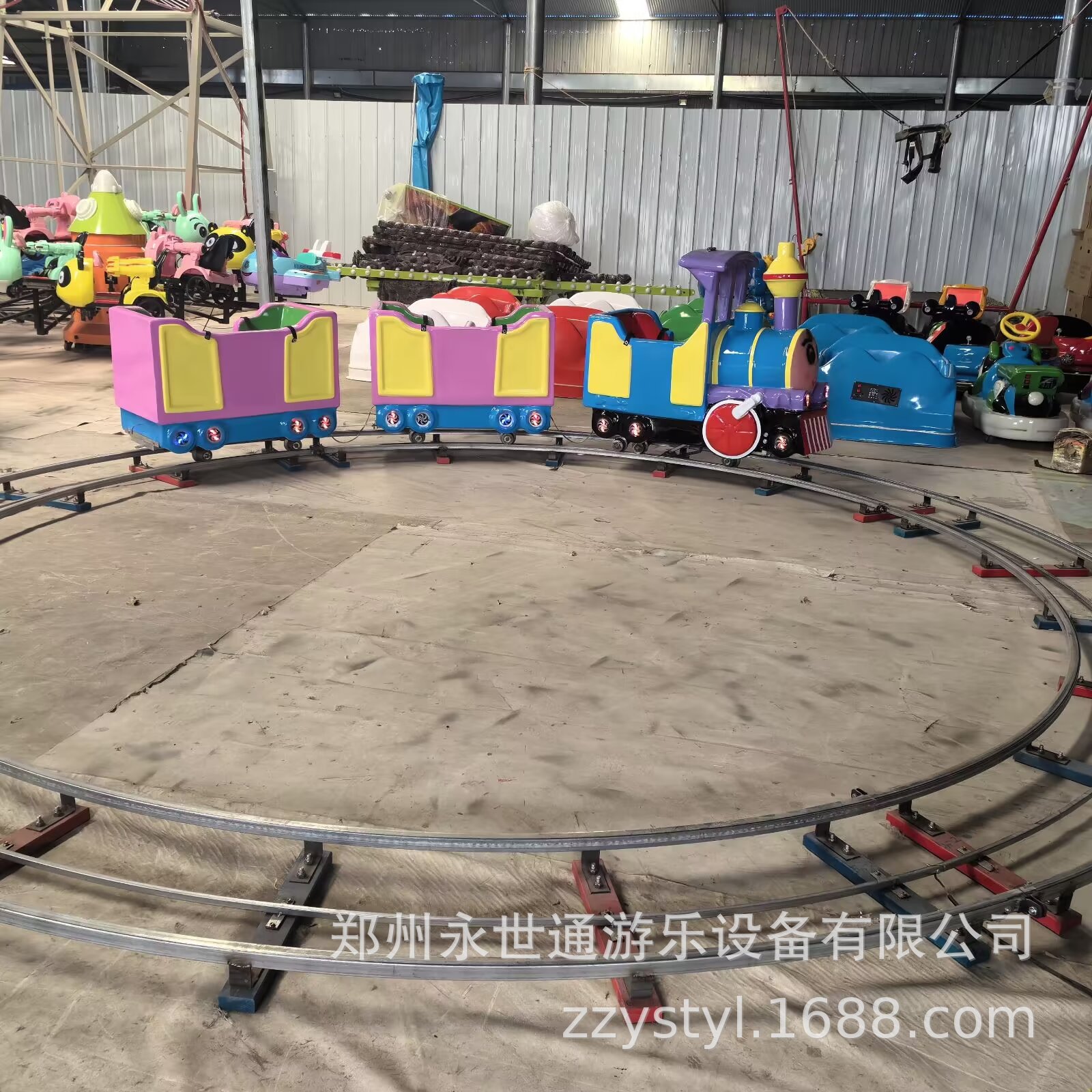 新款儿童轨道小火车游乐玩具移动摆摊电动转转车直径5m玻璃钢火车