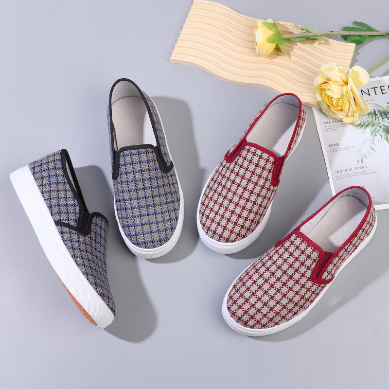 Spring and Autumn New Old Beijing Cloth Shoes Women's Non-Slip Breathable Canvas Shoes Women's Casual and Comfortable Slip-on Student Shoes Pumps