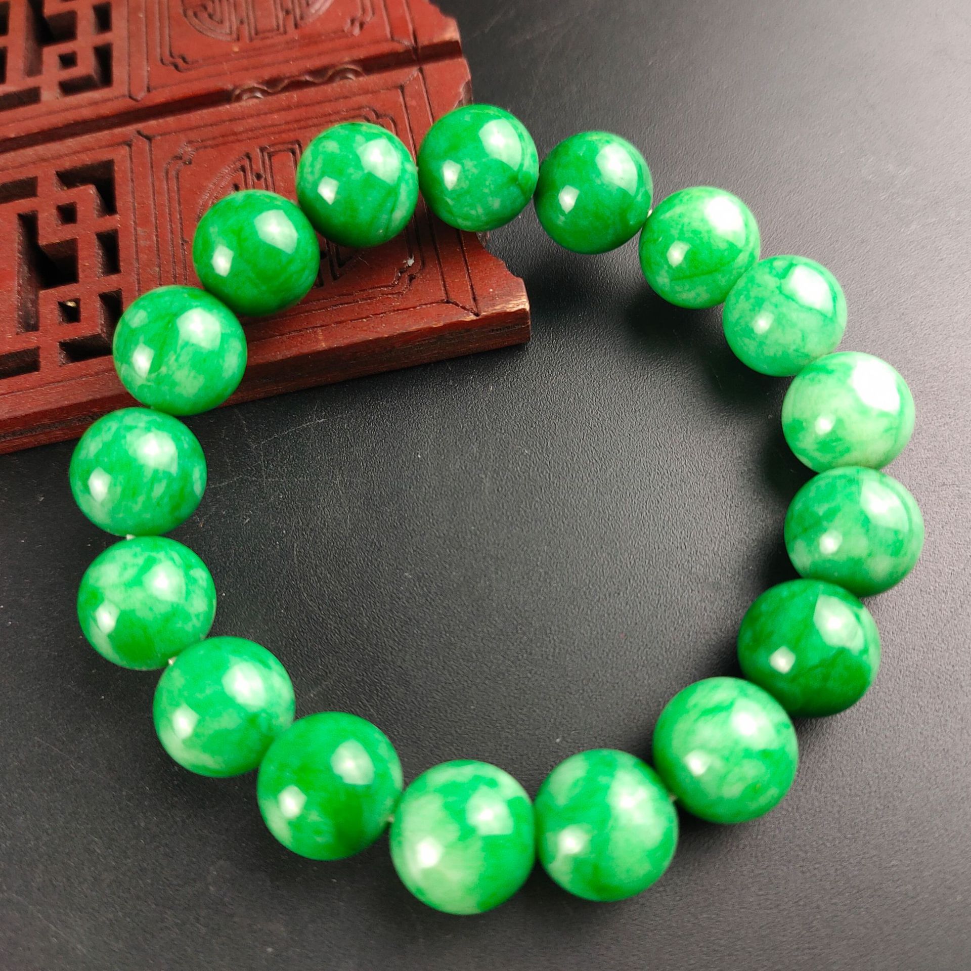 翡翠色干青手链石英岩质玉男女款佛珠圆珠手链