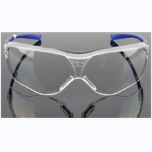强光护目镜 流线型紫外线防冲击防风防雾骑行防护眼镜