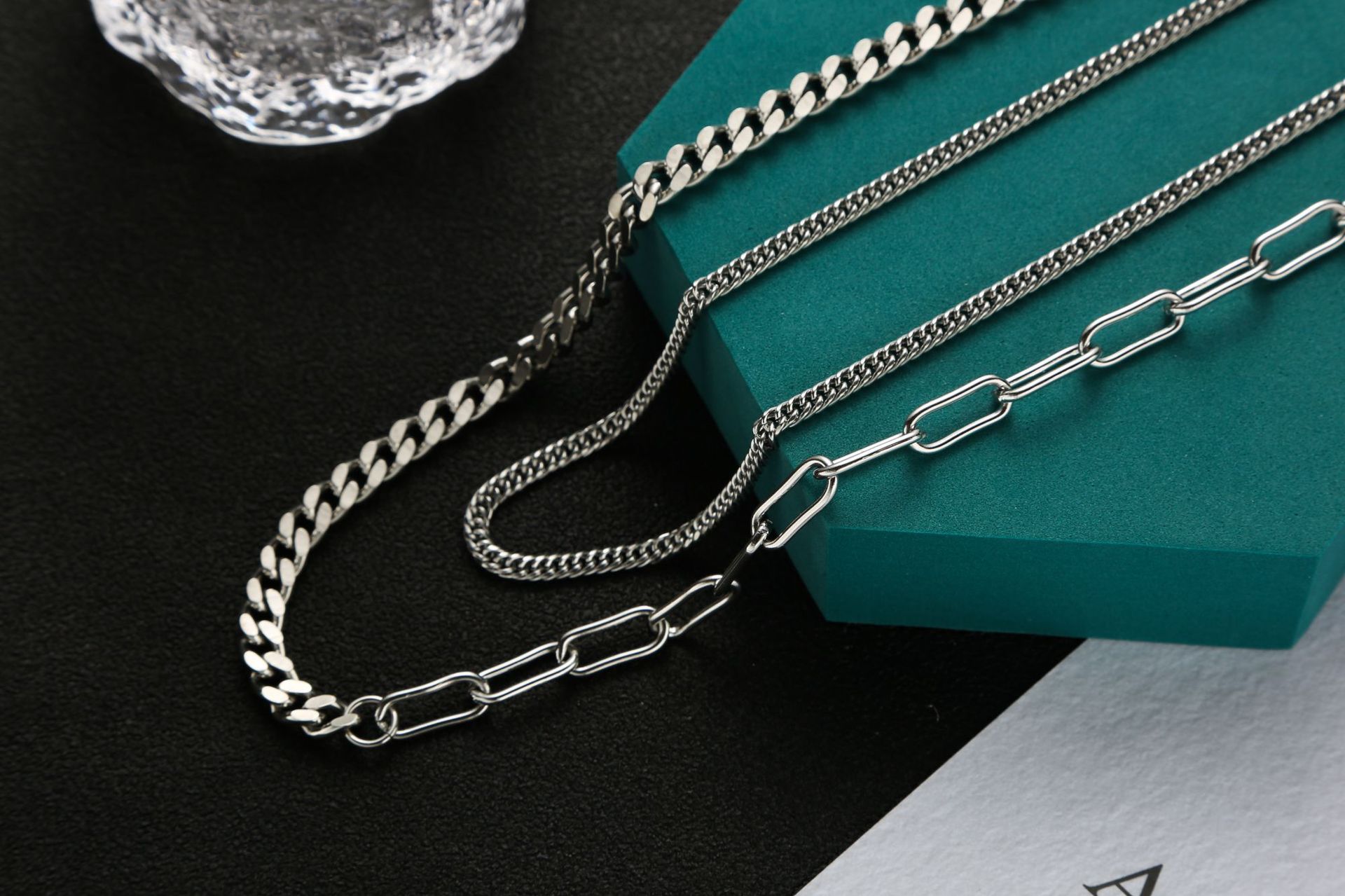 欧美双层叠戴长款嘻哈设计感项链男女个性古巴拼接锁链复古毛衣链