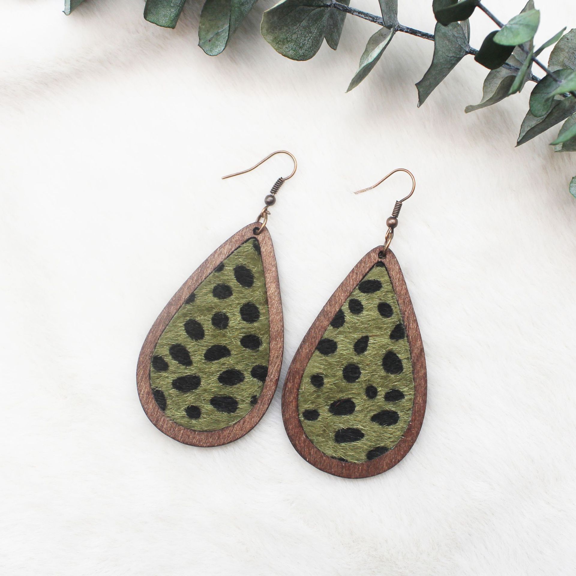 Wooden Wood Board Inlaid Leopard Print Leather Earrings Drop Earrings Amazon Europe and America Cross Border Vintage Horse Hair Earrings