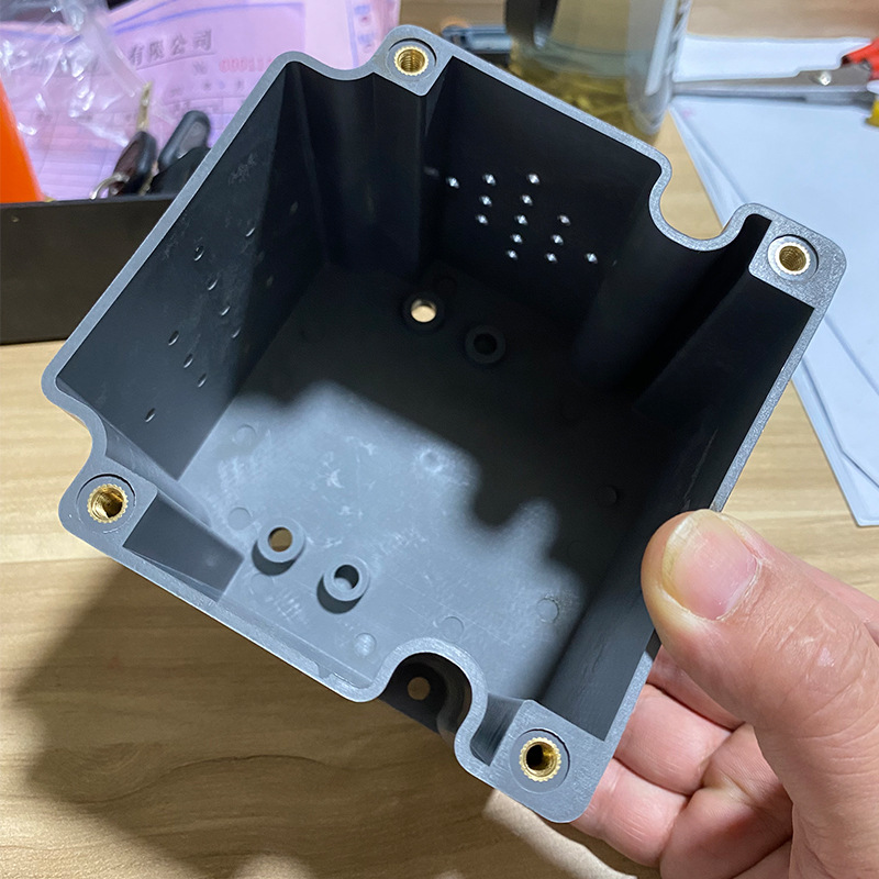 杭州专业提供铜镶嵌件注塑 二次包胶注塑 金属件包胶成型塑料配件