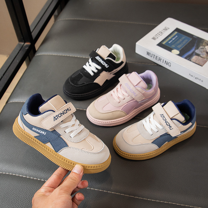 儿童新款时尚运动德训鞋户外休闲鞋魔术贴网面透气舒适休闲鞋