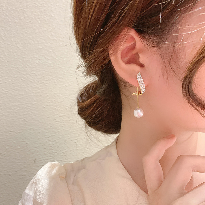 Dongdaemun Pearl Stud Earrings for Women Sterling Silver Needle Fine Zircon-Embedded Earrings One Style for Dual-Wear Eardrops for Women Earring Ornament