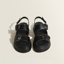 厚底休闲运动风凉鞋女2024夏季新款黑色皮带扣露趾感罗马鞋女