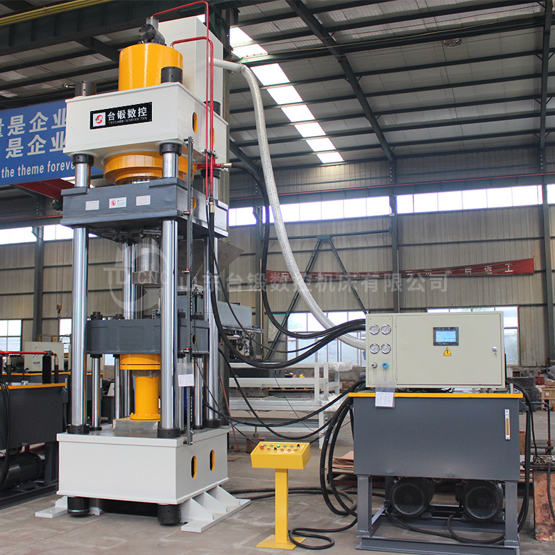 630吨牛羊舔砖液压机 630t粉末成型伺服盐砖机 台锻数控压力机