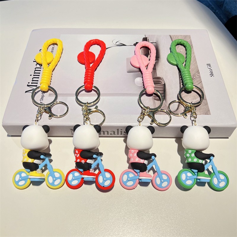 Creative National Fashion Panda Keychain Cute Cycling Panda Key Chain Men and Women Handbag Pendant Small Pendant Gift