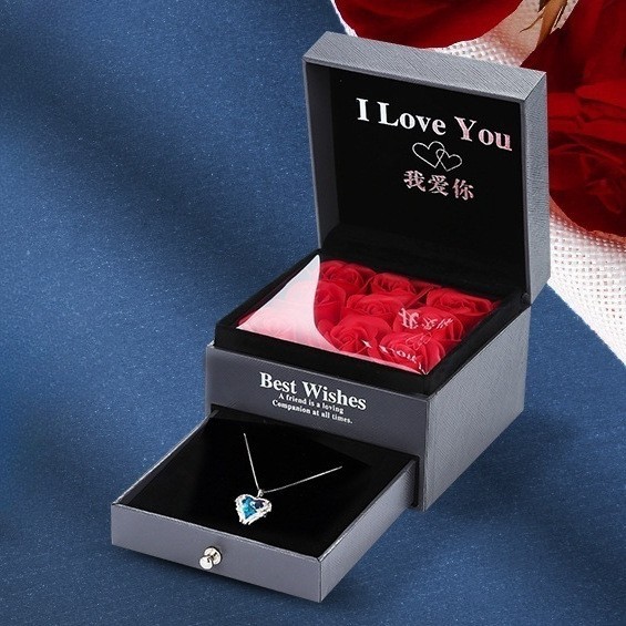 项链女网红跨境旋转锆石花朵小众轻奢新款设计感吊坠气质钛钢项链