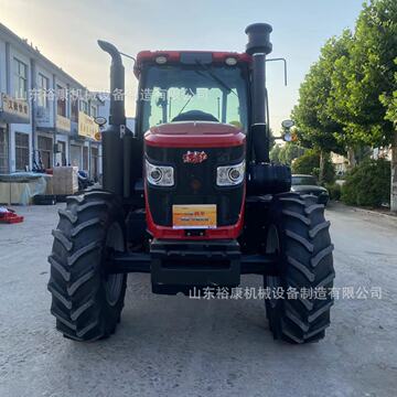 大型东方红lx2004-m四驱拖拉机 24 8带爬行档高配置农用耕地机