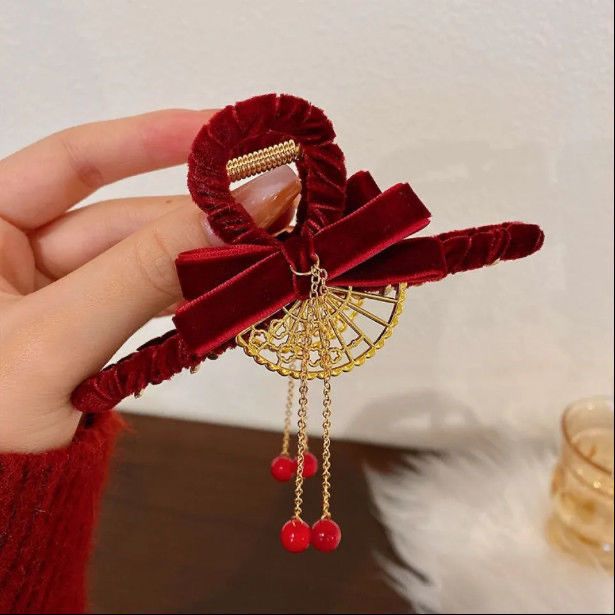 复古珍珠流苏鲨鱼夹红丝绒扇子发饰发夹后脑勺盘发神器中国风抓夹