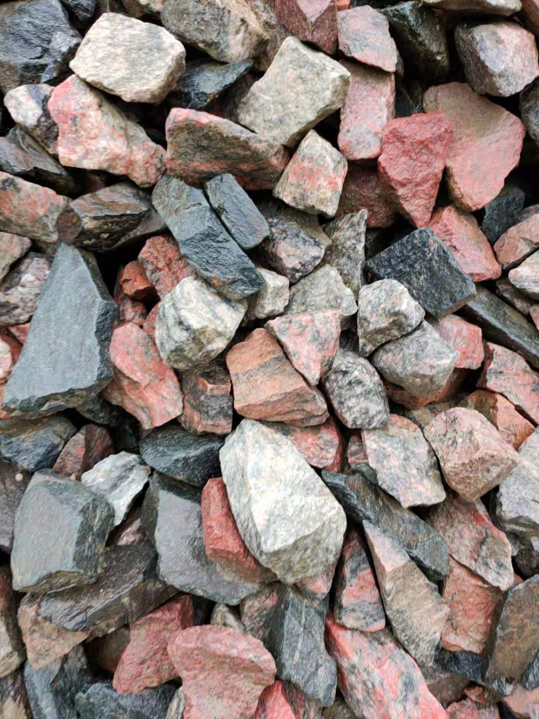 湖北厂家供应 铁路道砟石 瓜米石辉绿岩花岗岩铺路 多种规格