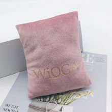 厂家批发丝绒手表展示枕头包 多种颜色首饰饰品天鹅绒布小枕头