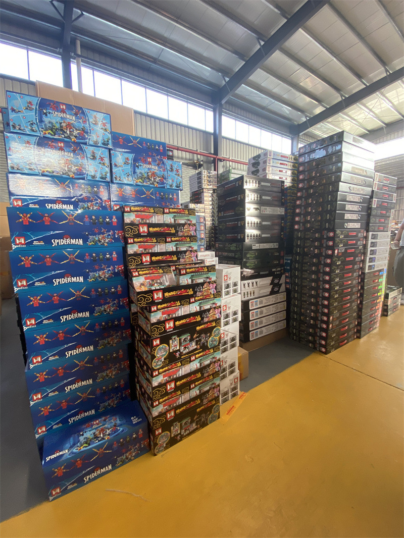 儿童库存玩具称斤小颗粒积木拼装益智幼儿园夜市摆摊盲盒货源批发