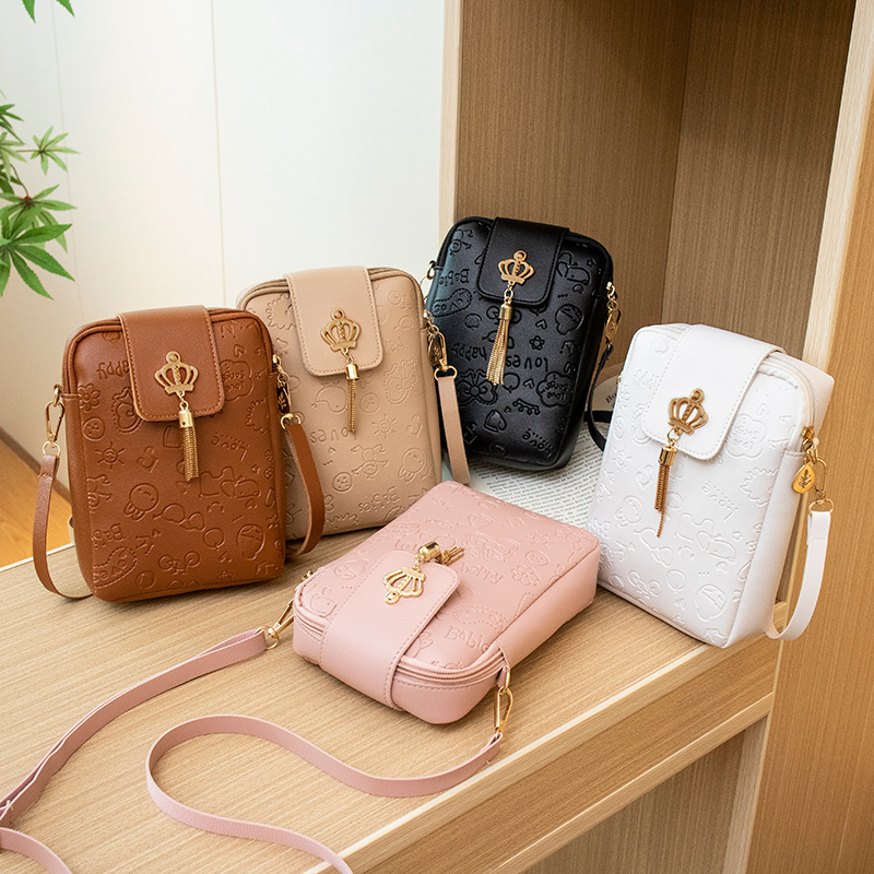 Fresh Sweet Mobile Phone Bag Ladies Bag Exclusive for Cross-Border Bag Women's Casual Simple Embossed Messenger Bag