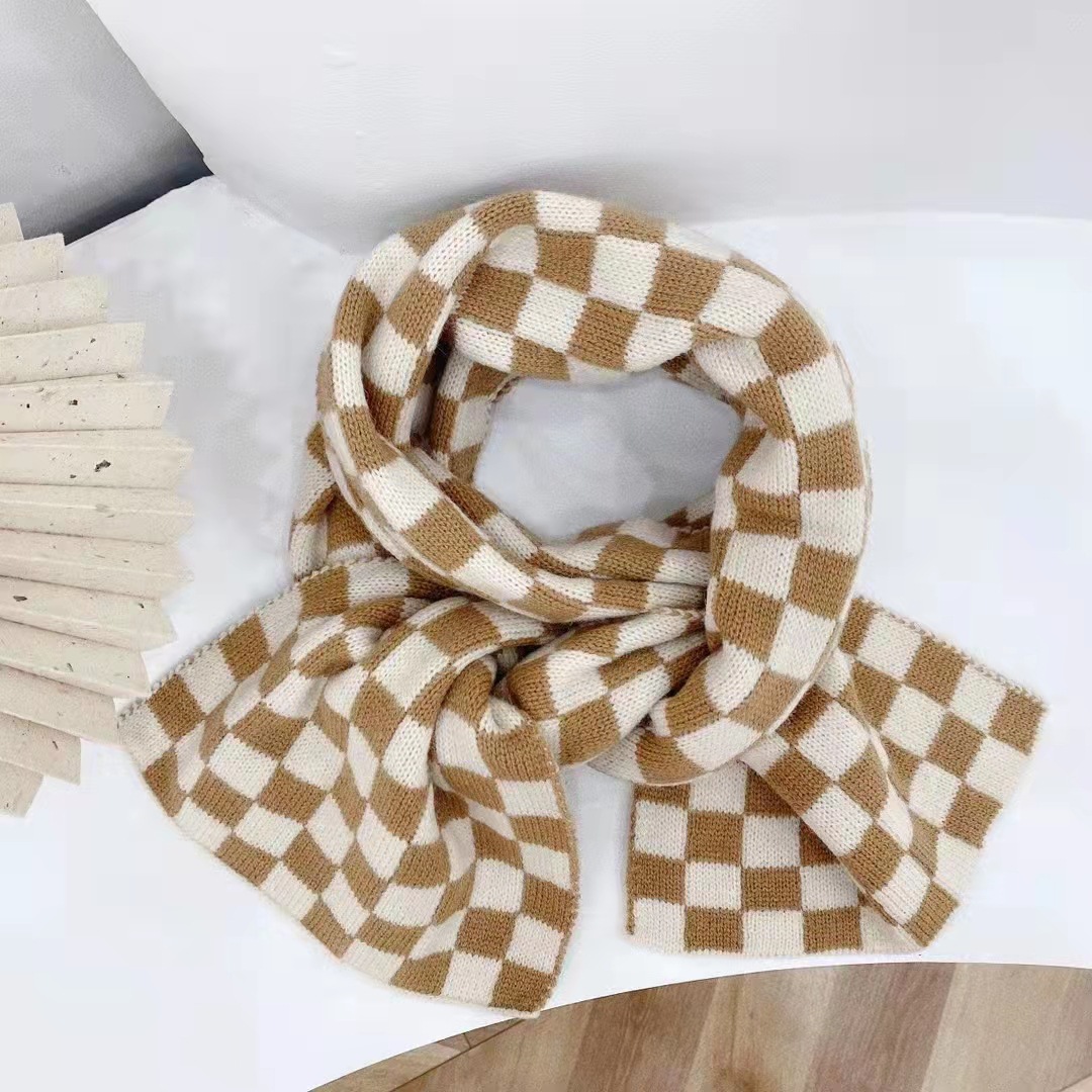 2022 New Trendy Ins Style Black and White Chessboard Plaid Scarf Soft All-Matching Warm Plaid Scarf Student Scarf