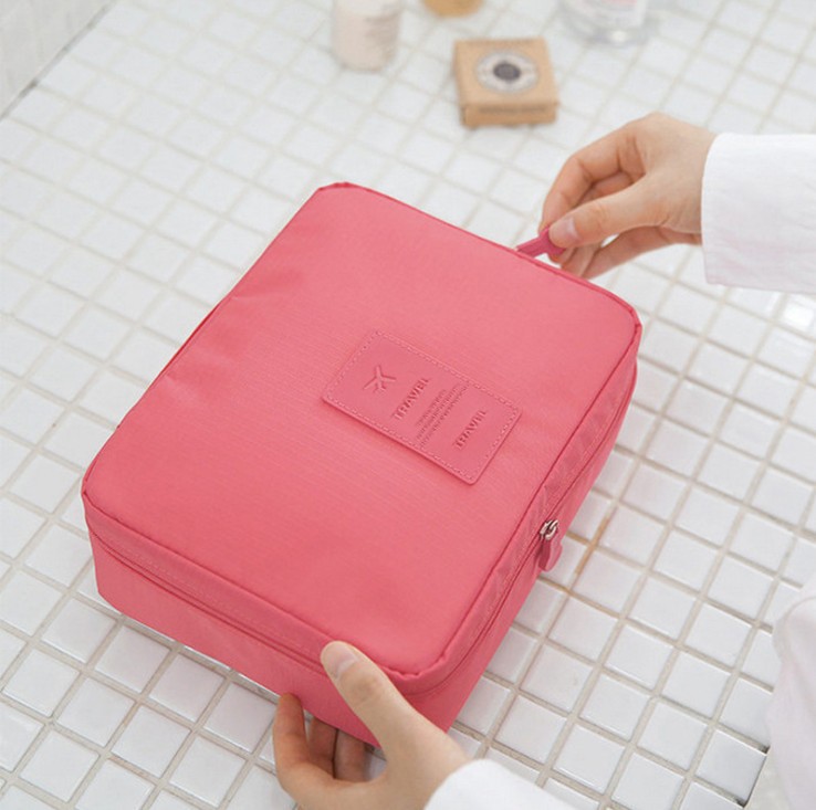 Portable Makeup Cubic Bag Wash Bag