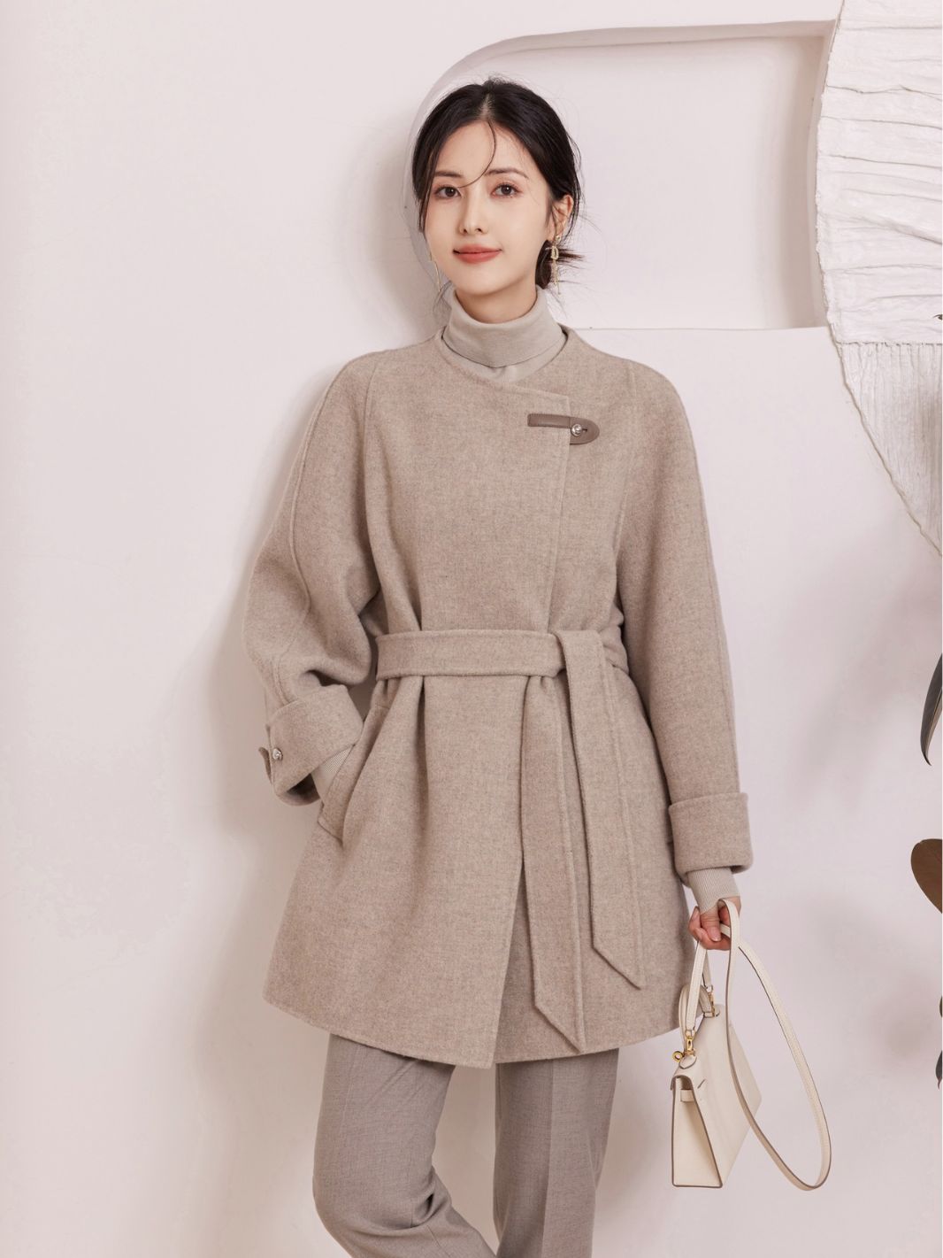 High-Grade Reversible Cashmere Coat Women's Mid-Length High-End Lace-up Loose Version Leather Ring Woolen Coat Autumn and Winter New